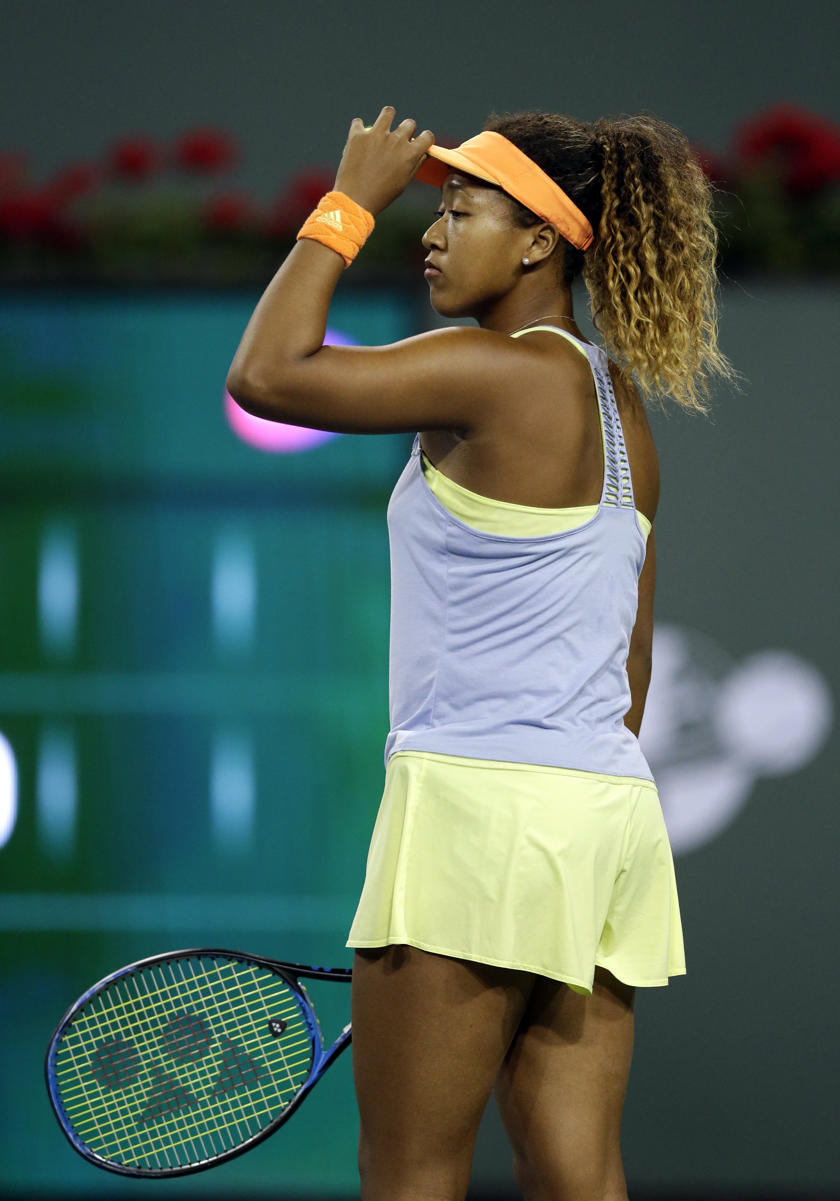 大坂直美在阿森纳比赛中战术调整，晋级下一阶段引发热议！观众掌声雷动(郑钦文复仇大坂直美)