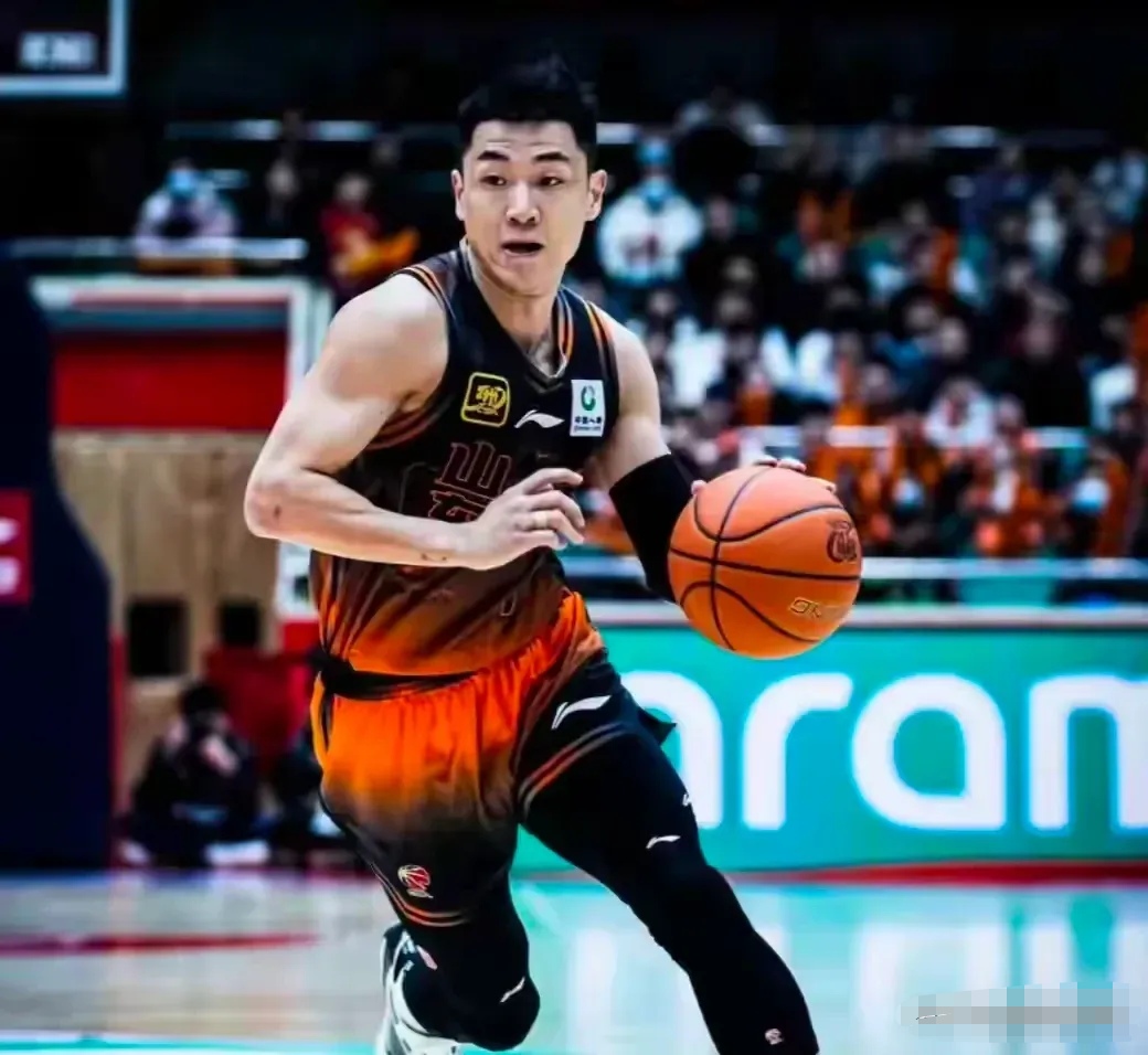 费耶诺德迎CBA季后赛关键赛,集结日豪取连胜,更衣室稳定,细节决定成败(费耶诺德14阿贾克斯) 费耶诺德迎CBA季后赛关键赛,集结日豪取连胜,更衣室稳定,细节决定成败(费耶诺德14阿贾克斯)