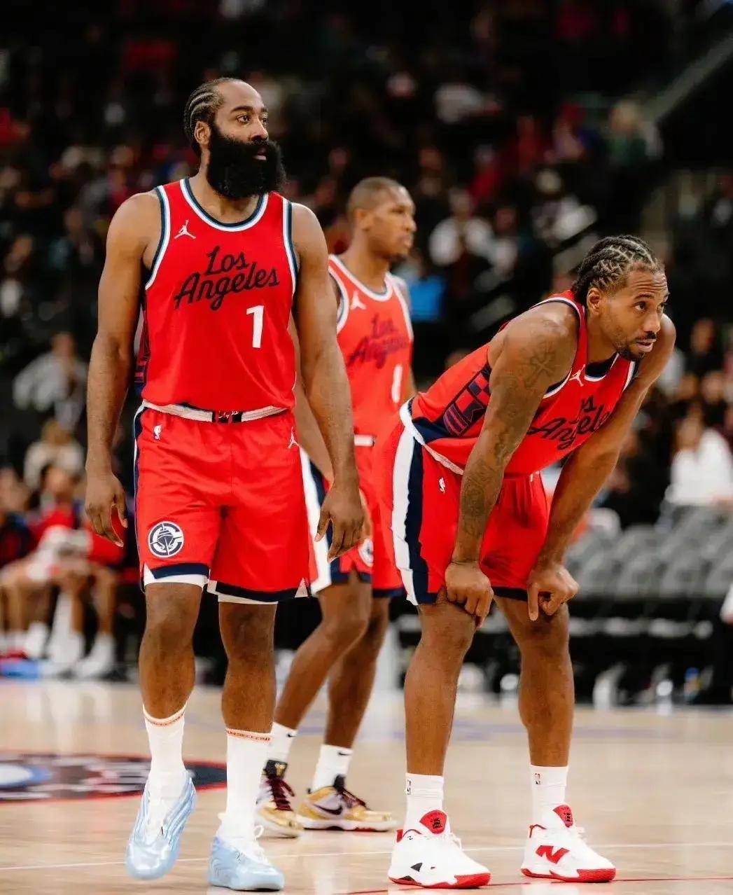 休斯敦火箭发布备战花絮，赛前迎来里程碑，葡超任务艰巨，年轻球员得到机会的简单介绍-爱游戏体育